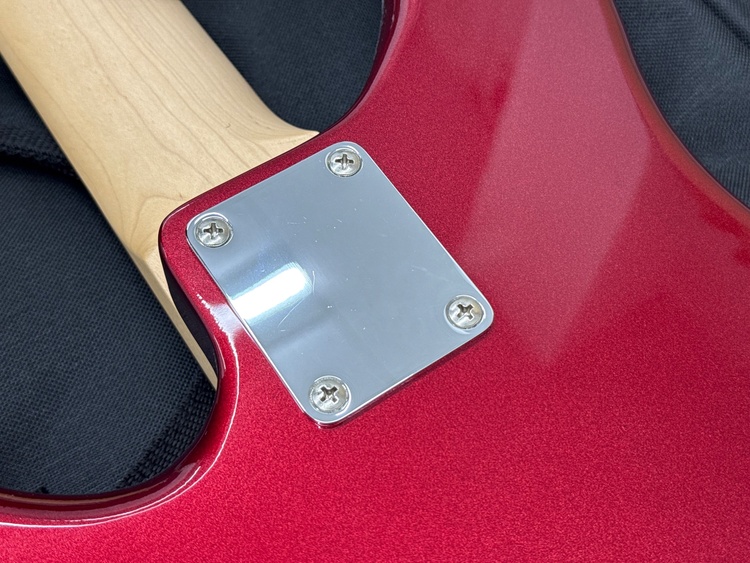 エレキベース　 TRBX174（ピアノ・楽器・PA機材）の商品画像 - 査定依頼日：2026年8月1日 - 最高査定価格：6,000円