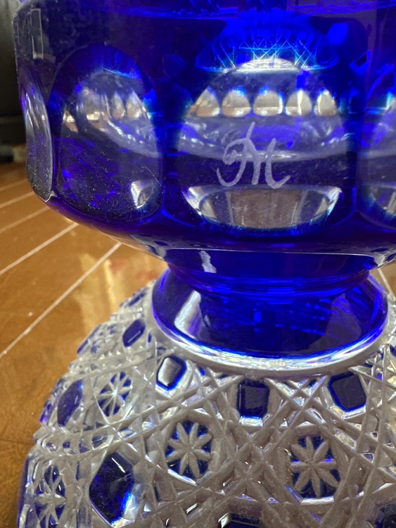 マイセン花瓶（美術品・骨董品）の商品画像 - 査定依頼日：2026年4月8日 - 最高査定価格：3,000円