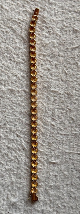 ダイヤつきテニスブレスレット（金・貴金属）の商品画像 - 査定依頼日：2026年4月20日 - 最高査定価格：100,000円