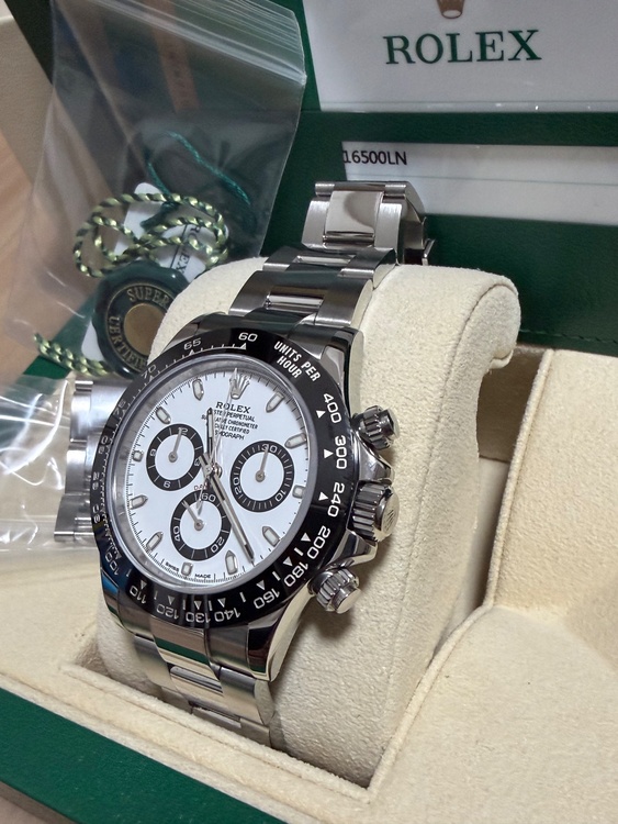 116500LN（高級時計）の商品画像 - 査定依頼日：2025年12月11日 - 最高査定価格：4,780,000円