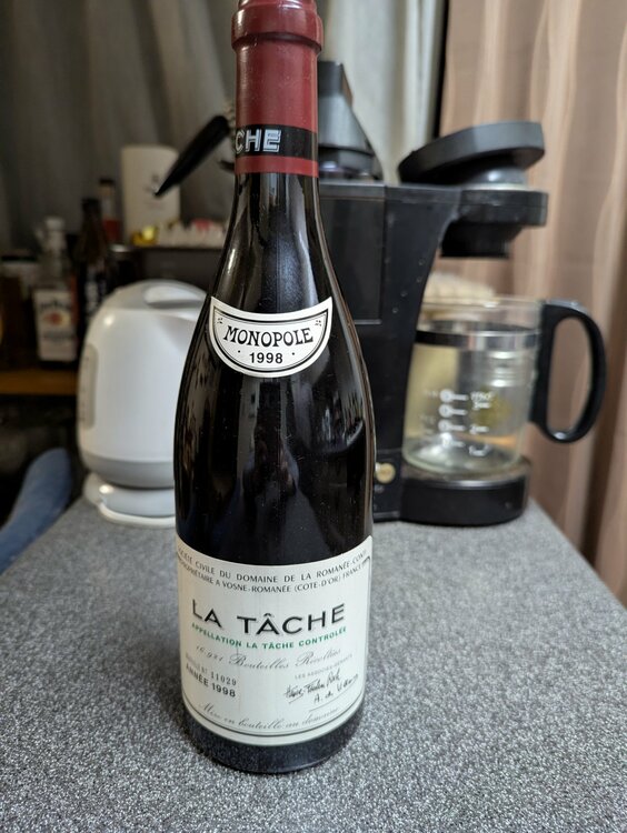 La　Tache1998（お酒）の商品画像 - 査定依頼日：2025年12月21日 - 最高査定価格：410,000円