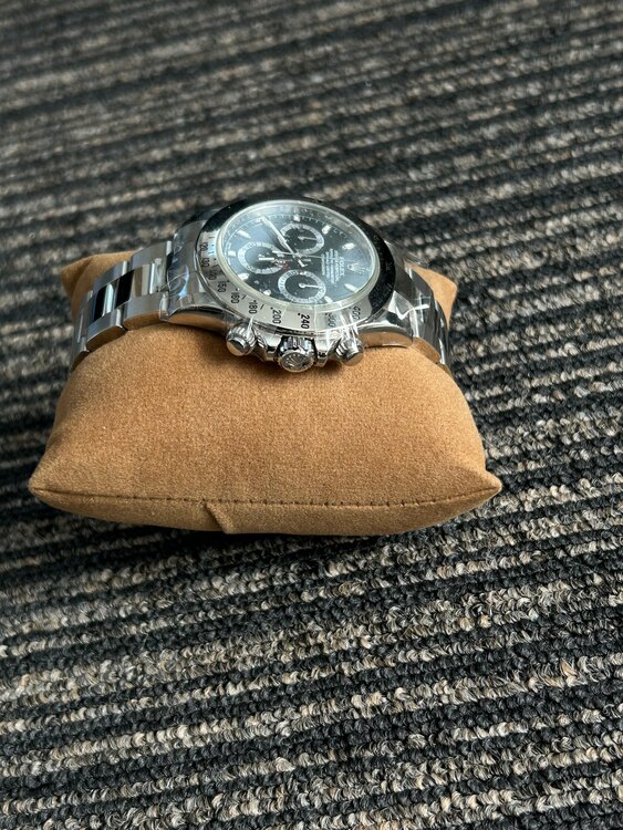 コスモグラフデイトナ（高級時計）の商品画像 - 査定依頼日：2025年1月27日 - 最高査定価格：4,000,000円