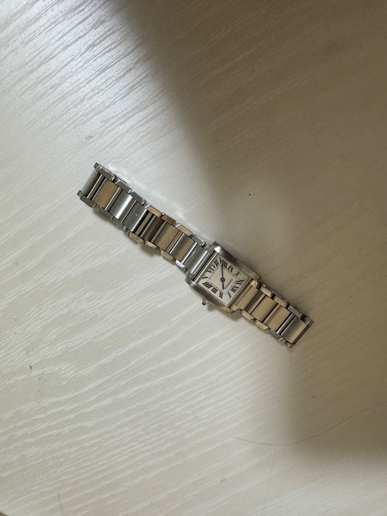 カルティエ タンク（高級時計）の商品画像 - 査定依頼日：2025年8月16日 - 最高査定価格：320,000円