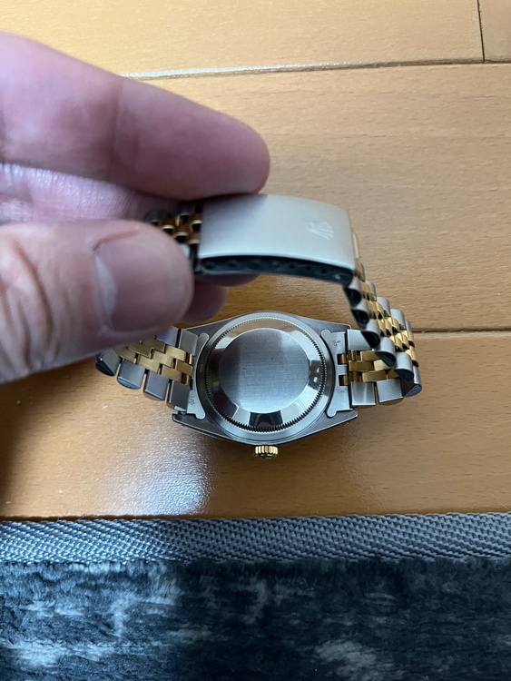 ロレックス デイトジャスト 6827（高級時計）の商品画像 - 査定依頼日：2026年1月24日 - 最高査定価格：1,150,000円