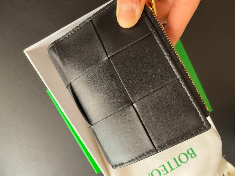 ボッテガ・ヴェネタ  （ブランドバッグ）の商品画像 - 査定依頼日：2025年2月20日 - 最高査定価格：50,000円