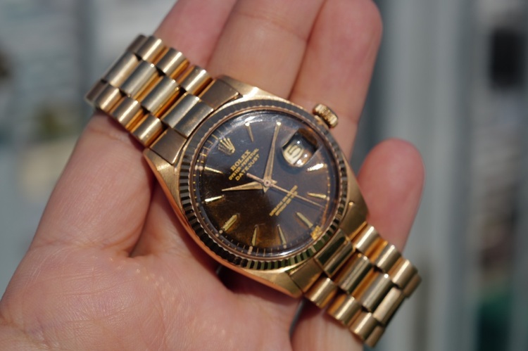 ロレックス デイデイト （高級時計）の商品画像 - 査定依頼日：2025年11月28日 - 最高査定価格：3,000,000円