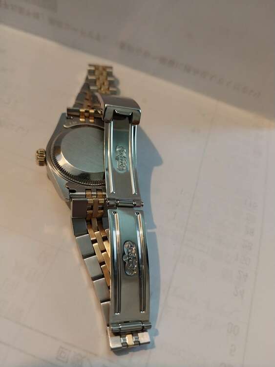 ロレックス パーペチュアルデイト （高級時計）の商品画像 - 査定依頼日：2025年4月1日 - 最高査定価格：750,000円