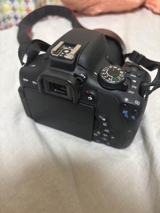CanonEOSKissX8I（カメラ）の商品画像 - 査定依頼日：2026年6月20日 - 最高査定価格：26,100円