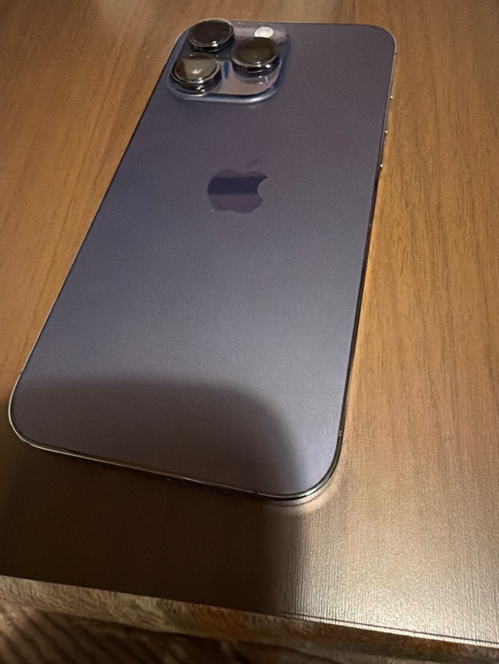 iPhone 14 Pro Max 1TB Softbank（スマホ）の商品画像 - 査定依頼日：2026年1月12日 - 最高査定価格：87,000円