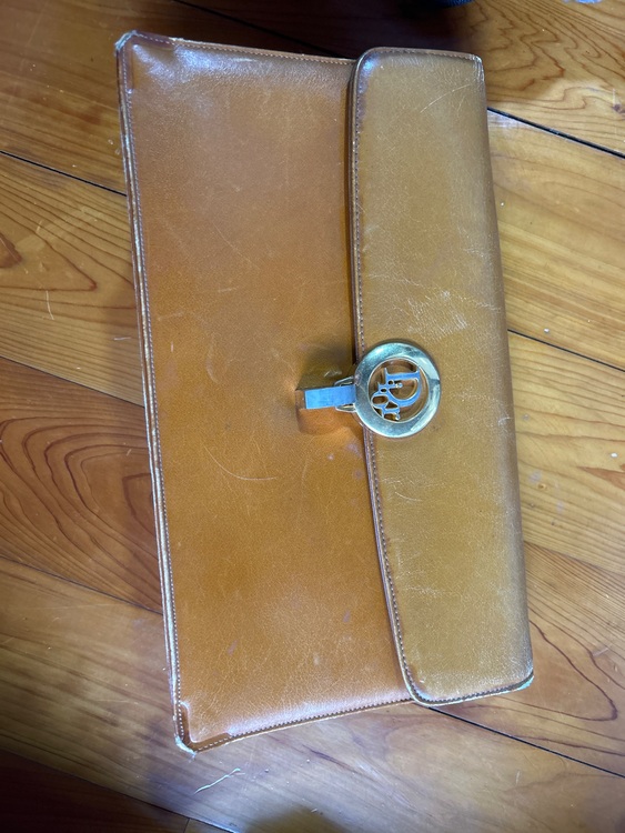 ディオール  （ブランドバッグ）の商品画像 - 査定依頼日：2025年11月11日 - 最高査定価格：10,000円