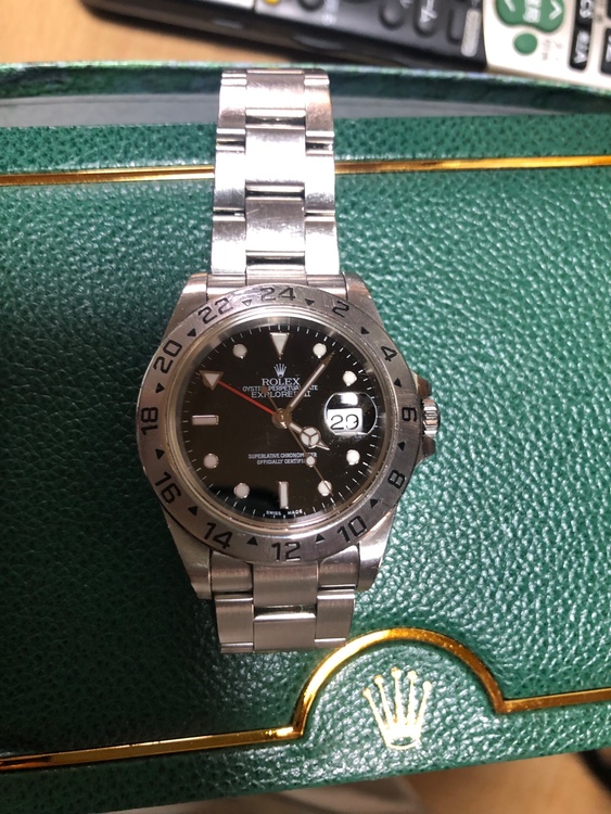 ロレックス エクスプローラー 16570B（高級時計）の商品画像 - 査定依頼日：2026年1月11日 - 最高査定価格：1,150,000円