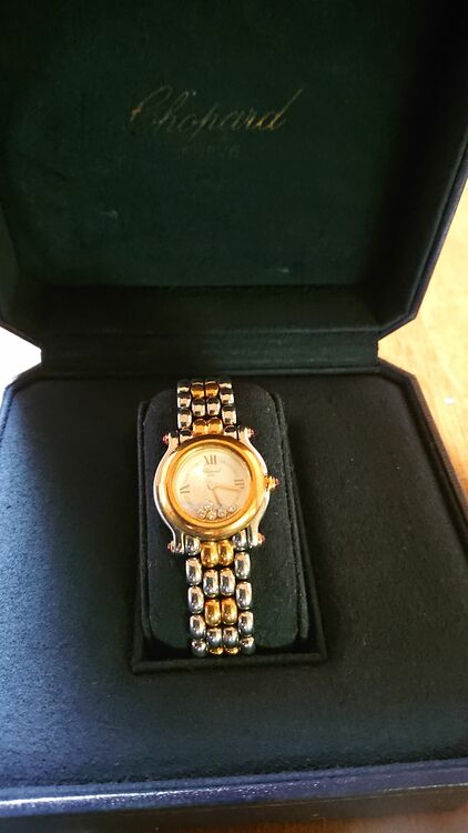 ショパール その他 27/8278/21（高級時計）の商品画像 - 査定依頼日：2025年9月4日 - 最高査定価格：300,000円