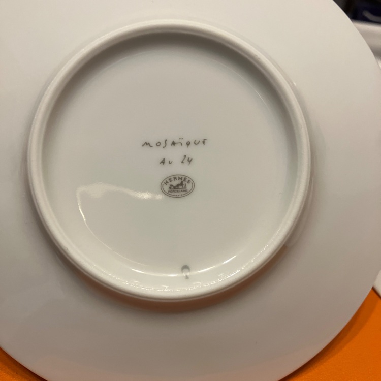 エルメス新品《モザイク24》ティーカップ＆ソーサー　２客セット（食器）の商品画像 - 査定依頼日：2025年8月26日 - 最高査定価格：40,000円