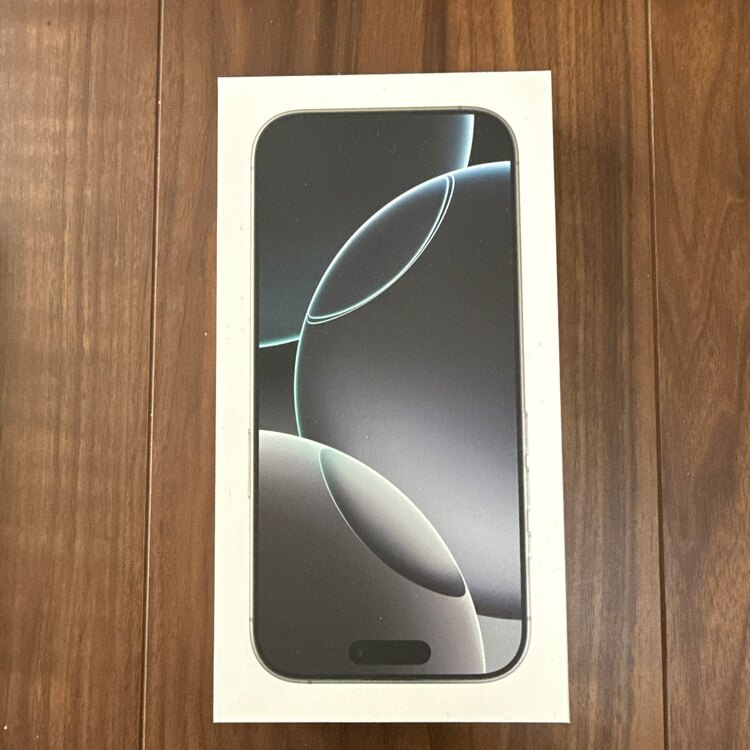 iPhone 16pro 512GB（スマホ）の商品画像 - 査定依頼日：2025年2月5日 - 最高査定価格：168,000円