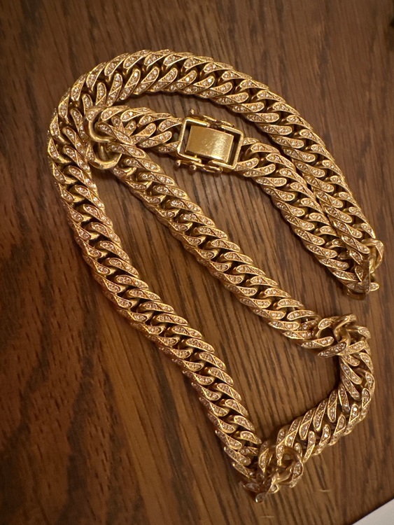 喜平ダイヤ250g（金・貴金属）の商品画像 - 査定依頼日：2025年9月1日 - 最高査定価格：3,500,000円