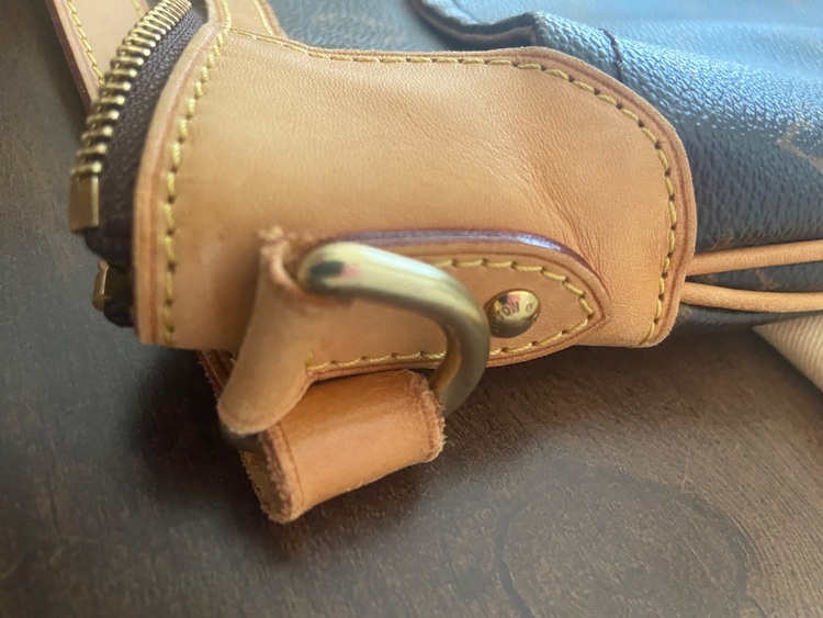 ルイヴィトン モノグラム （ブランドバッグ）の商品画像 - 査定依頼日：2025年8月28日 - 最高査定価格：160,000円