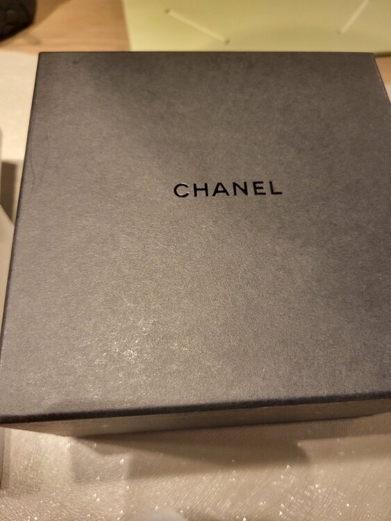シャネル J12（高級時計）の商品画像 - 査定依頼日：2026年7月22日 - 最高査定価格：330,000円