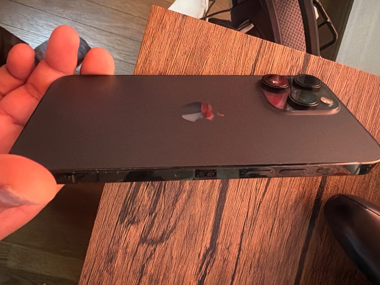 iPhone 14 Pro Max 256GB SIMフリー（スマホ）の商品画像 - 査定依頼日：2026年5月1日 - 最高査定価格：67,000円