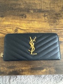 イブサンローラン  （ブランドバッグ）の商品画像 - 査定依頼日：2026年4月12日 - 最高査定価格：40,000円