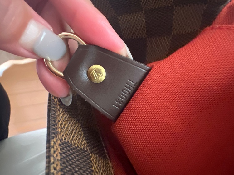 ルイヴィトン ダミエ （ブランドバッグ）の商品画像 - 査定依頼日：2025年6月6日 - 最高査定価格：110,000円