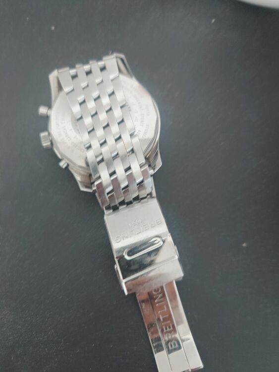 ブライトリング ナビタイマー 239499（高級時計）の商品画像 - 査定依頼日：2025年8月17日 - 最高査定価格：450,000円