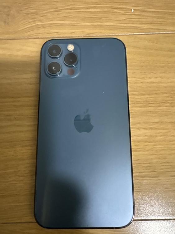 iPhone iPhone 12 Pro 256GB Softbank（スマホ）の商品画像 - 査定依頼日：2026年9月4日 - 最高査定価格：33,500円