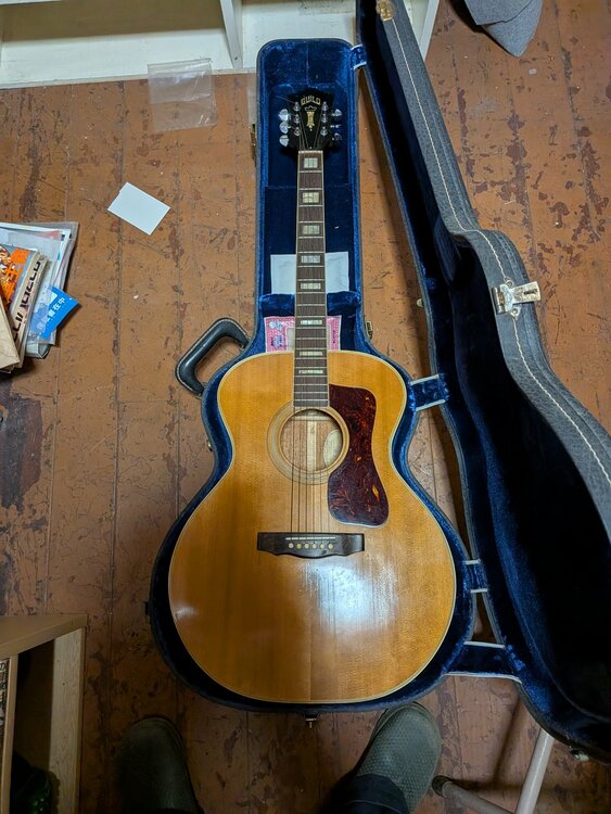 アコースティックギター多分、1972年モデル（ピアノ・楽器・PA機材）の商品画像 - 査定依頼日：2026年2月9日 - 最高査定価格：180,000円