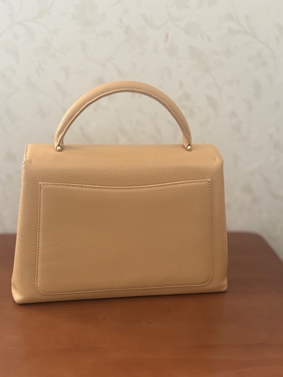 キャビア　ケリー型（ブランドバッグ）の商品画像 - 査定依頼日：2026年2月21日 - 最高査定価格：300,000円