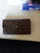 ルイヴィトン（ブランド財布・小物）の商品画像 - 査定依頼日：2025年1月21日 - 最高査定価格：3,000円