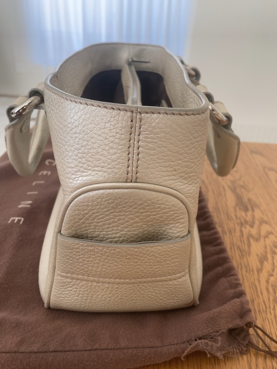 バック（ブランドバッグ）の商品画像 - 査定依頼日：2025年12月5日 - 最高査定価格：30,000円