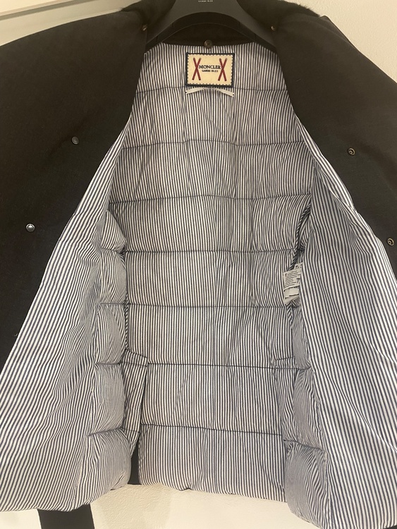 142-391-41379-10（古着・ファッション）の商品画像 - 査定依頼日：2025年12月17日 - 最高査定価格：40,000円