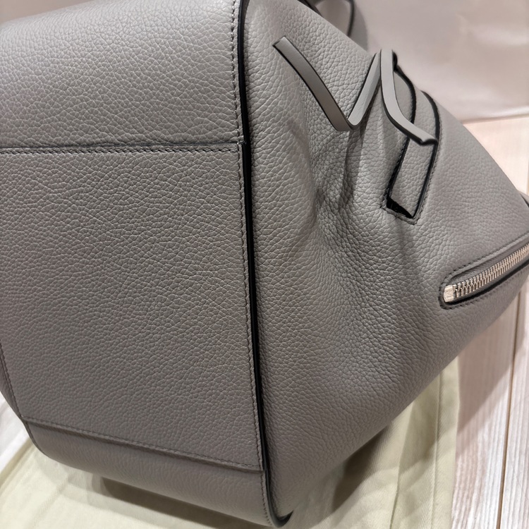 ロエベハンモック（ブランドバッグ）の商品画像 - 査定依頼日：2025年10月12日 - 最高査定価格：100,000円