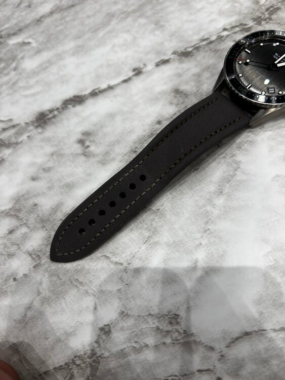 フィフティファゾスム バチスカーフ（高級時計）の商品画像 - 査定依頼日：2025年6月1日 - 最高査定価格：750,000円