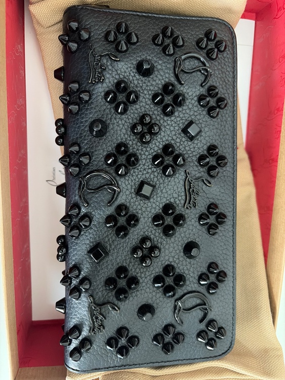 財布（ブランド財布・小物）の商品画像 - 査定依頼日：2026年2月11日 - 最高査定価格：11,000円