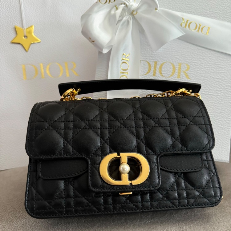 バッグ（ブランドバッグ）の商品画像 - 査定依頼日：2025年7月20日 - 最高査定価格：350,000円