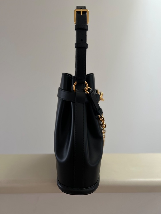 ディオール  （ブランドバッグ）の商品画像 - 査定依頼日：2025年10月12日 - 最高査定価格：250,000円