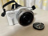 DMC-GF3（一眼レフカメラ）の商品画像 - 中古 - 査定完了日：2023.05.27 - 最高査定価格：7,500円