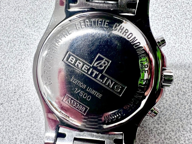 ブライトリング その他 A1338（高級時計）の商品画像 - 査定依頼日：2025年6月29日 - 最高査定価格：300,000円