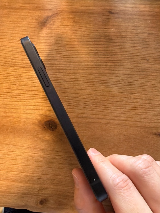 iPhone 12 256GB Softbank（スマホ）の商品画像 - 査定依頼日：2026年4月28日 - 最高査定価格：26,000円