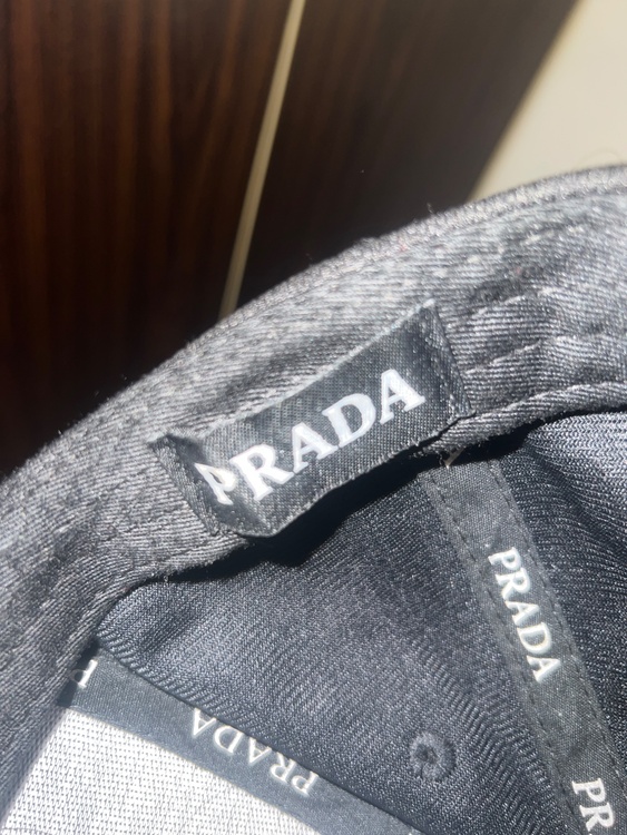 プラダ  （ブランドバッグ）の商品画像 - 査定依頼日：2026年1月16日 - 最高査定価格：38,000円