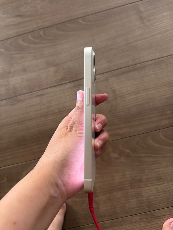 iPhone13 128G（スマホ）の商品画像 - 査定依頼日：2026年8月12日 - 最高査定価格：38,500円