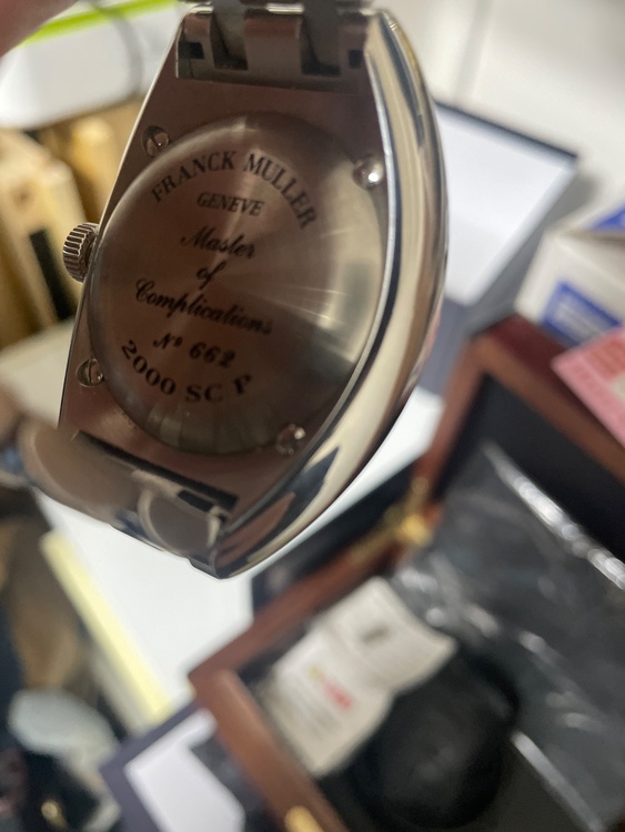 フランクミュラー その他 2000 SC （高級時計）の商品画像 - 査定依頼日：2025年12月21日 - 最高査定価格：300,000円