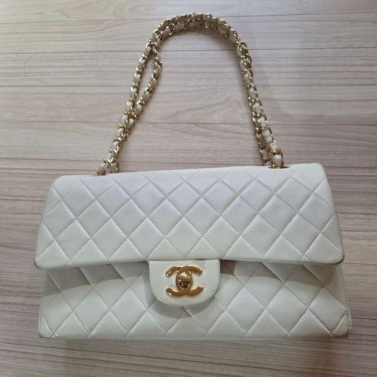 シャネル マトラッセ （ブランドバッグ）の商品画像 - 査定依頼日：2025年5月17日 - 最高査定価格：400,000円