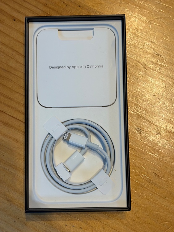 iPhone 13 Pro 128GB 楽天モバイル（スマホ）の商品画像 - 査定依頼日：2026年3月27日 - 最高査定価格：38,000円