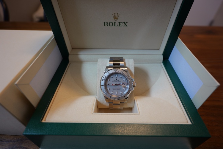 ロレックス ヨットマスター 11662（高級時計）の商品画像 - 査定依頼日：2026年4月27日 - 最高査定価格：1,980,000円