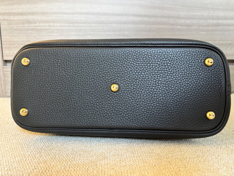 ボリード31（ブランドバッグ）の商品画像 - 査定依頼日：2026年3月19日 - 最高査定価格：800,000円