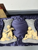 ウエッジウッド1999年ペア花瓶（美術品・骨董品）の商品画像 - 査定依頼日：2026年7月22日 - 最高査定価格：5,000円