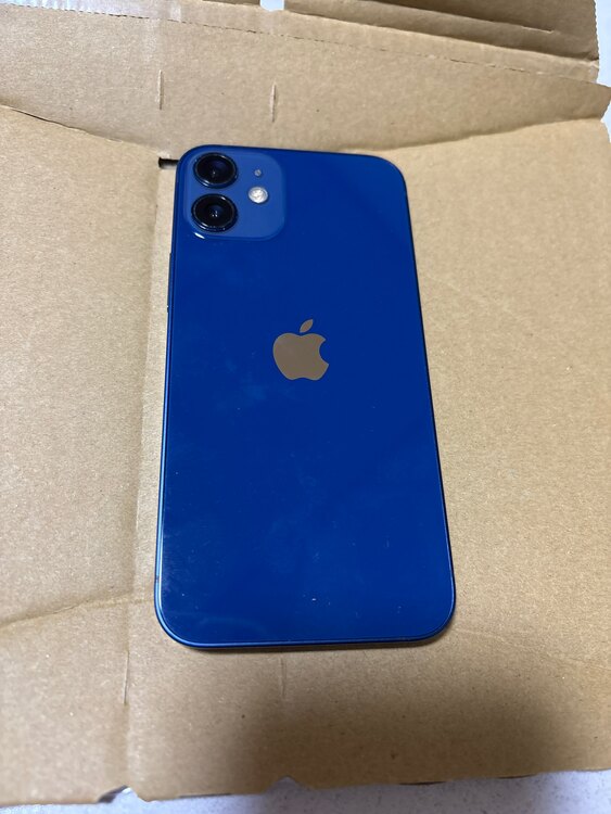 iPhone12mini（スマホ）の商品画像 - 査定依頼日：2024年12月13日 - 最高査定価格：28,000円