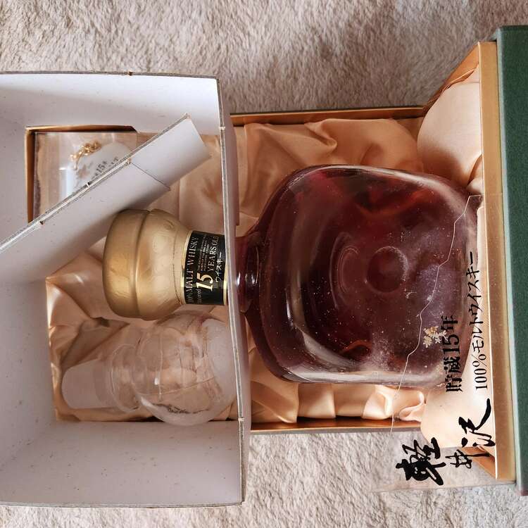 ウイスキー 軽井沢 （お酒）の商品画像 - 査定依頼日：2025年1月11日 - 最高査定価格：110,000円