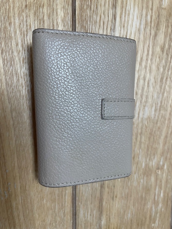 イブサンローラン  （ブランドバッグ）の商品画像 - 査定依頼日：2025年7月24日 - 最高査定価格：6,500円